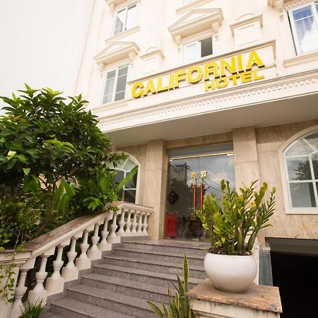 California Hotel Hô Chi Minh-Ville Extérieur photo